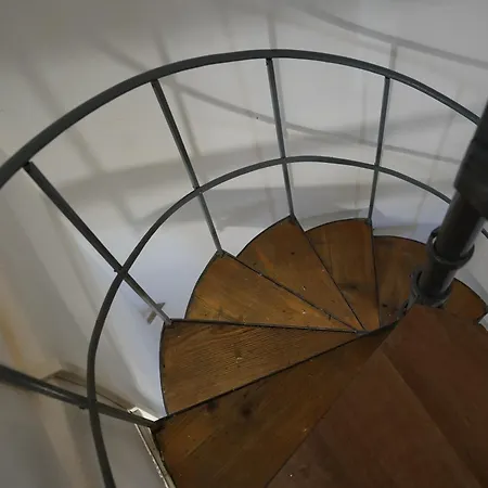 La Torretta Lanzo dʼIntelvi