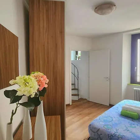 La Torretta Lanzo dʼIntelvi